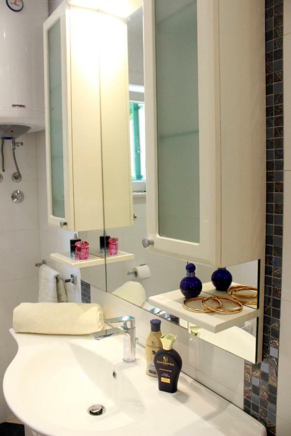 Apartment Dajana Бол Екстериор снимка